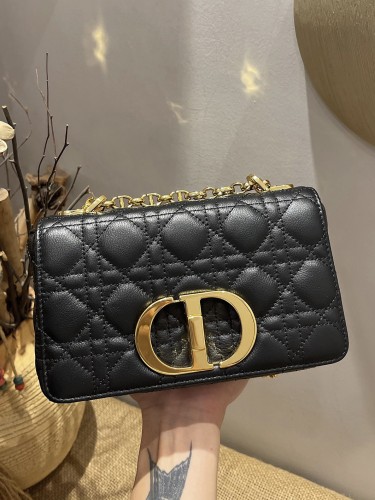 DO-1-카로백 20CM-220