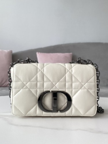 DO-1-카로백 스몰-246