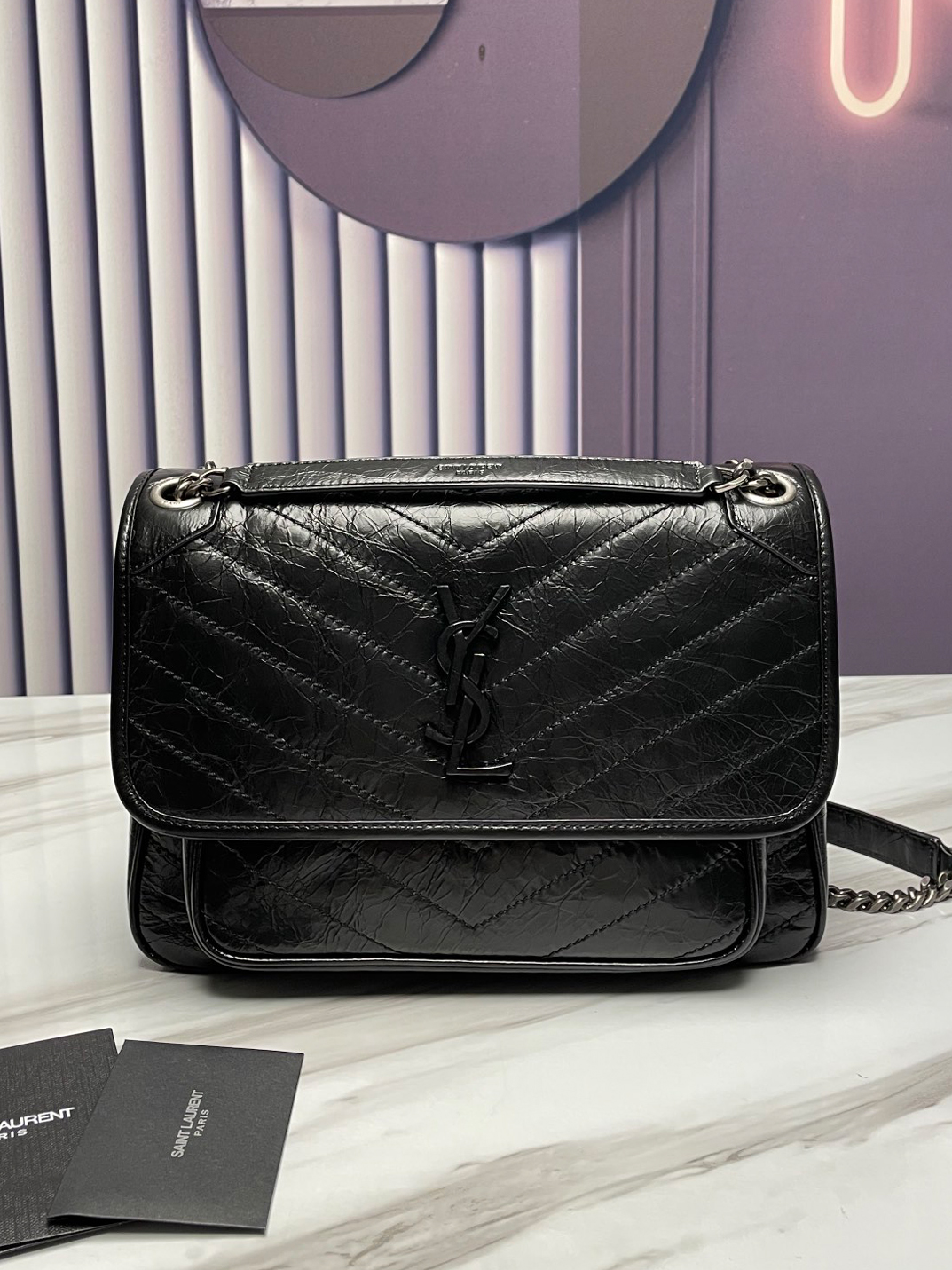 YSL-니키 미디엄 숄더백-13