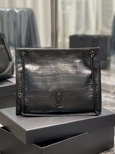 YSL-니키 체인 쇼퍼백-17