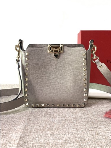 VALENTINO-VALENTINO-가라바니 락스터드 백-6