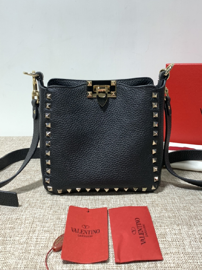 VALENTINO-VALENTINO-가라바니 락스터드 백-8