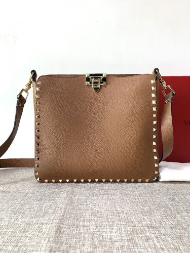 VALENTINO-VALENTINO-가라바니 락스터드 백-12