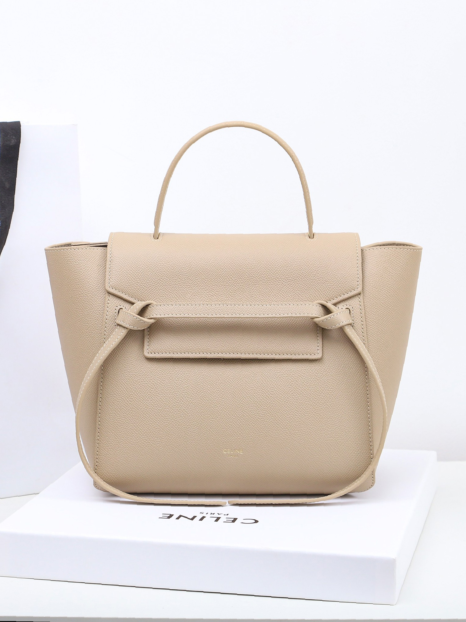 CELINE-피코 벨트백-82