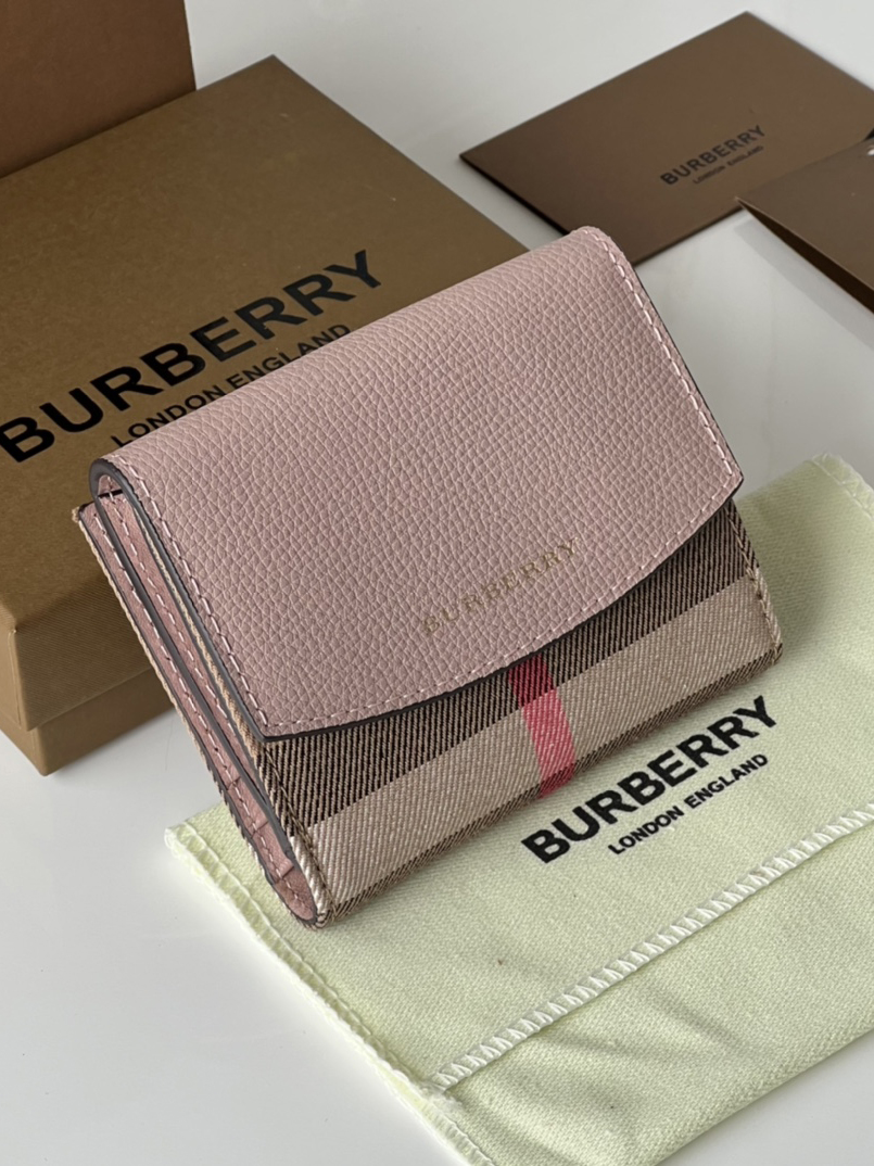 BB-하우스 체크 루나 반지갑-139