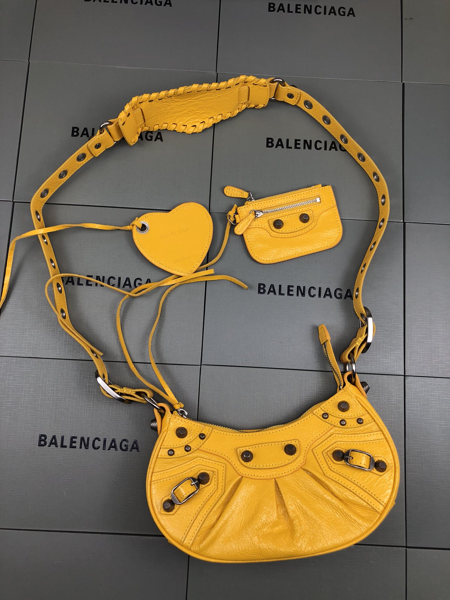 BALENCIAGA- LE CAGOLE 숄더백-3