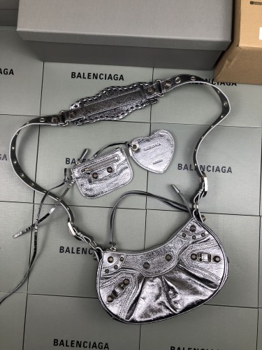 BALENCIAGA- LE CAGOLE 숄더백-13