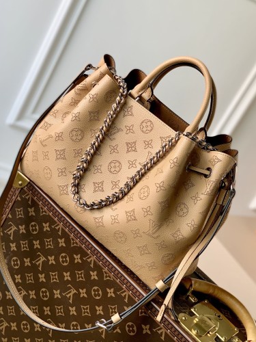 LV-밸라 토트-130