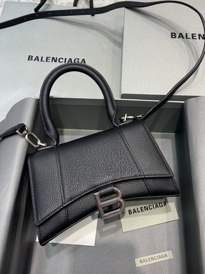 BALENCIAGA-크로커다일 엠보싱 카프스킨-22