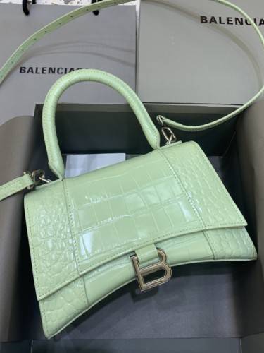 BALENCIAGA-크로커다일 엠보싱 카프스킨-23