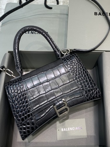 BALENCIAGA-크로커다일 엠보싱 카프스킨-38