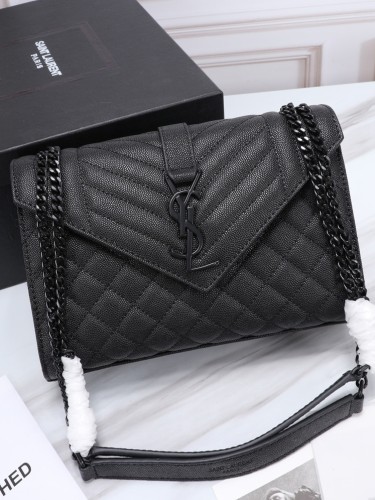 YSL-마틀라세 엔벨르프 백-32