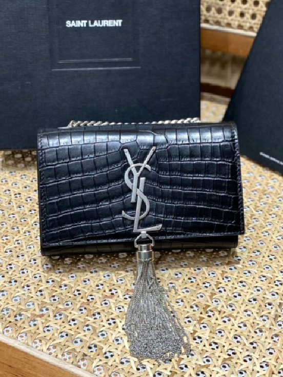 YSL-모노그램 태슬 사첼백-63