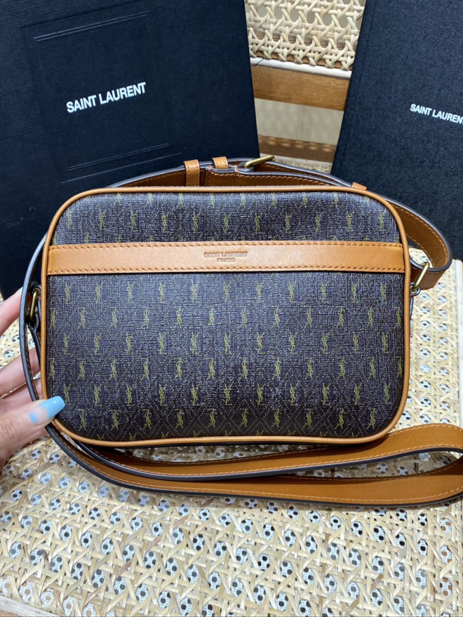 YSL-모노그램 카메라 그로스백-126