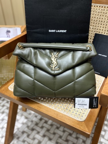 YSL-생로랑 LOULOU 루루 PUFFPER 푸퍼 숄더백 ( 35CM ) 577475-149