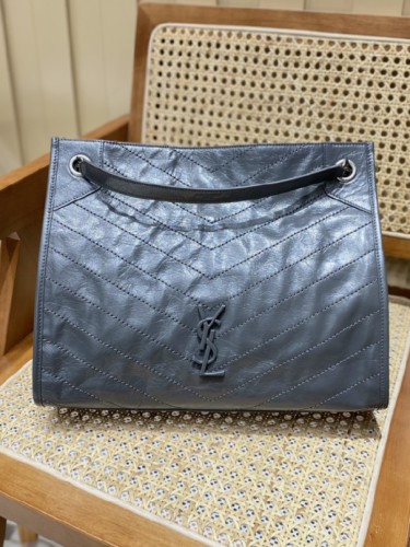 YSL-니키 체인 쇼퍼백 미디엄-159