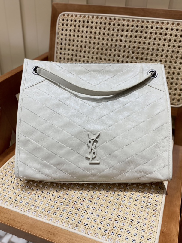 YSL-니키 체인 쇼퍼백 미디엄-160