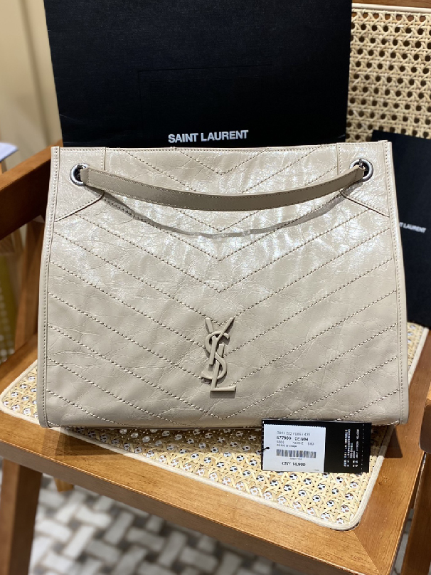 YSL-니키 체인 쇼퍼백 미디엄-161