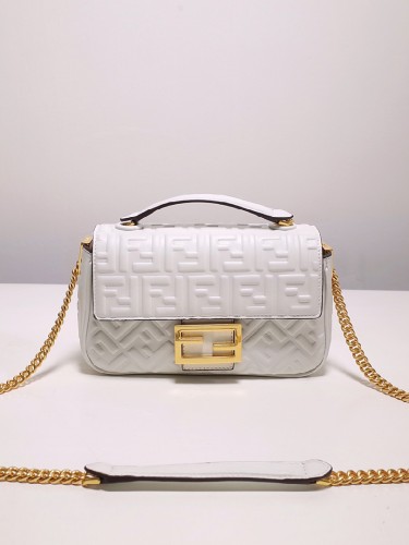 FENDI-바게트 체인 미니-18