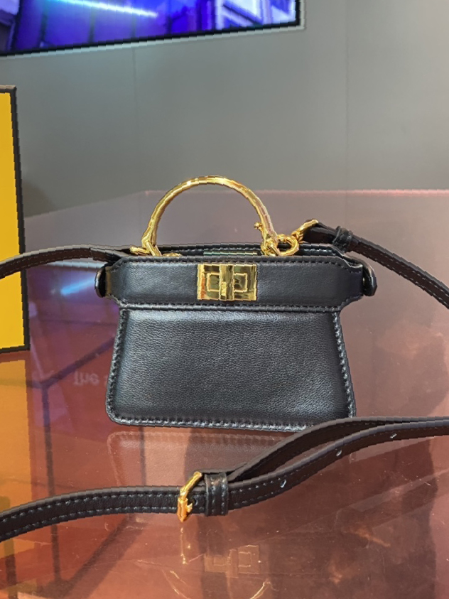 FENDI-피카부-65