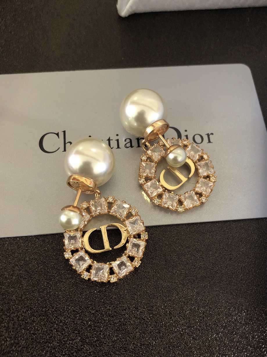 DIOR-귀걸이-ACC17