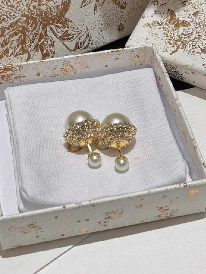 DIOR-귀걸이-ACC63