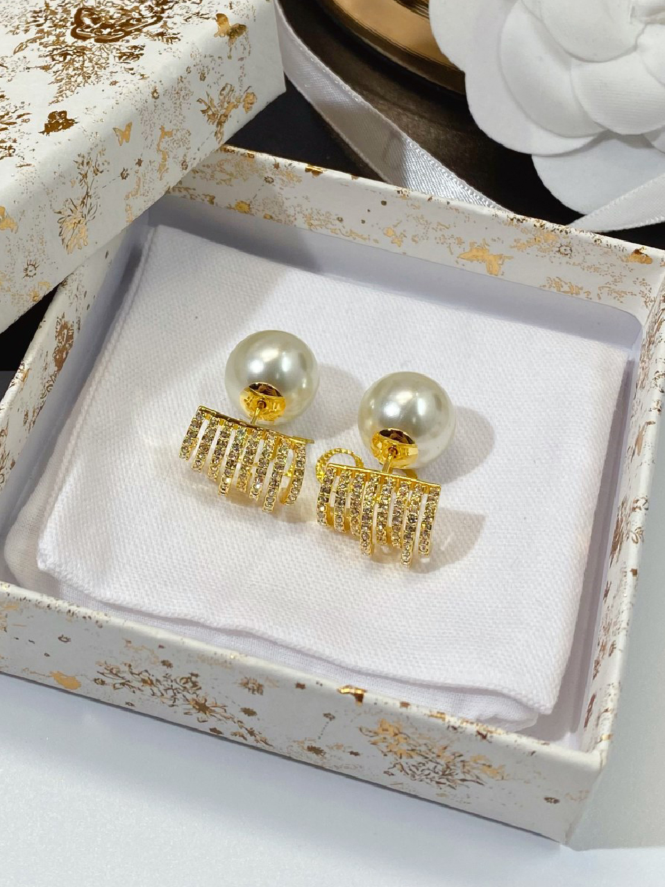 DIOR-귀걸이-ACC67