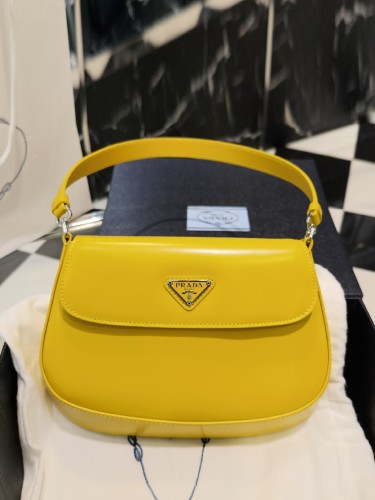 PRADA-클레오 브러시드 플랩백-55