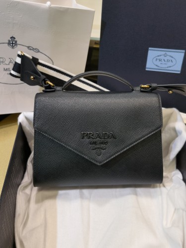 PRADA-모노크롬 사피아노-74