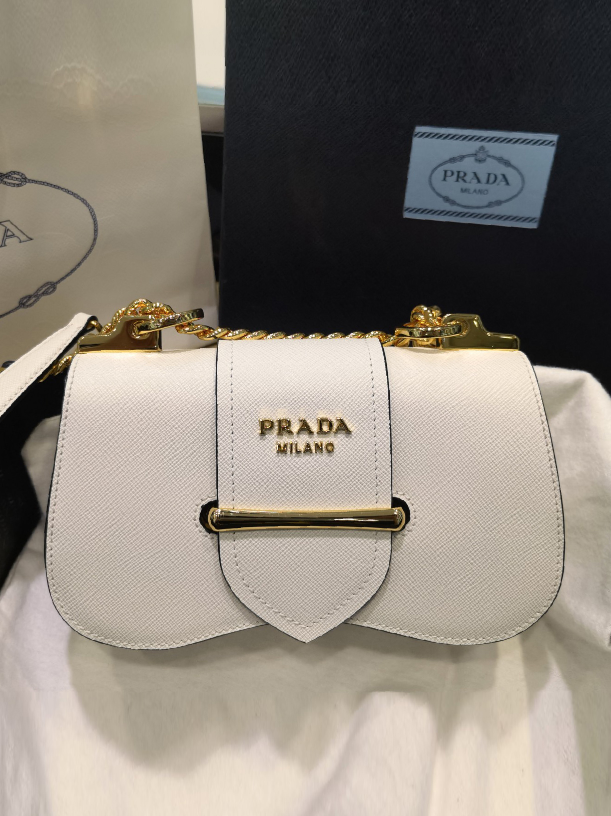 PRADA-시도니 사피아노-82