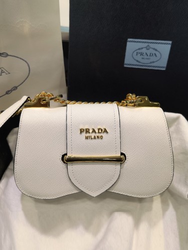 PRADA-시도니 사피아노-82