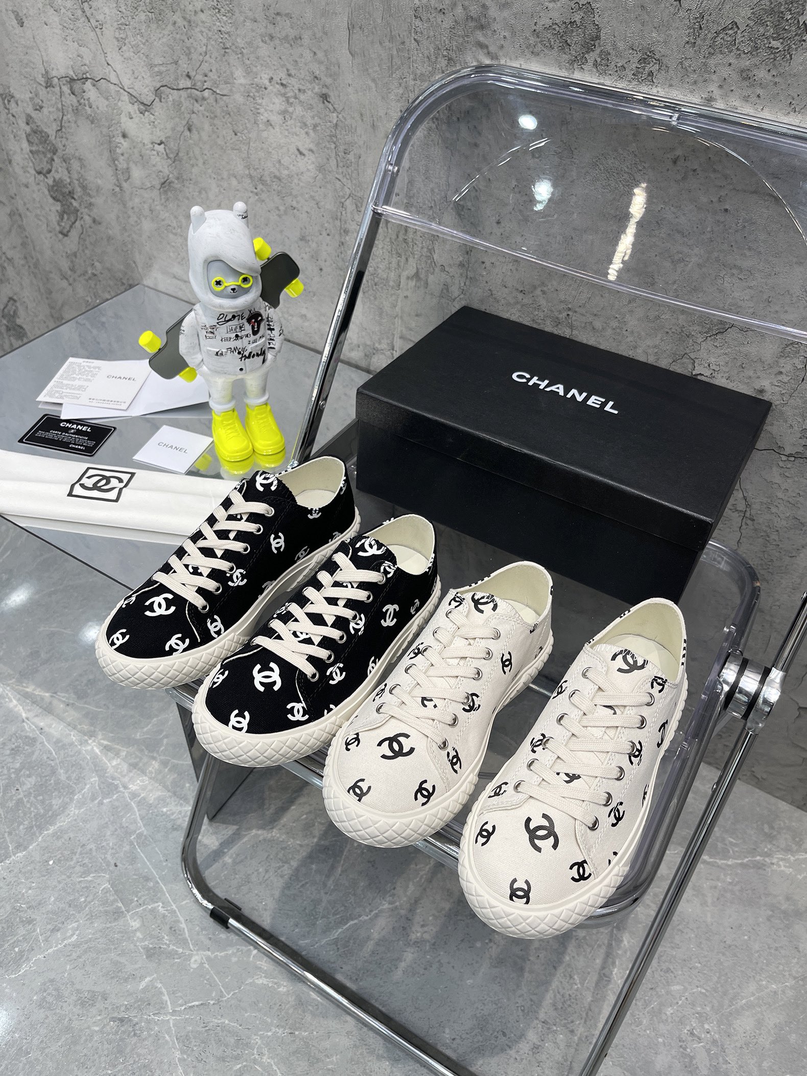 CHANEL-스니커즈-03