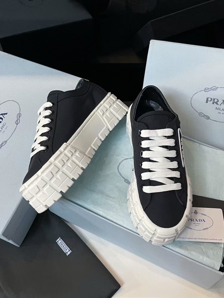 PRADA-스니커즈-49