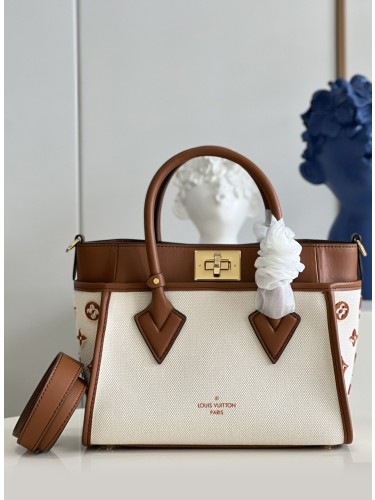 LV-온 마이 사이드-B07