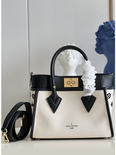 LV-온 마이 사이드-B08