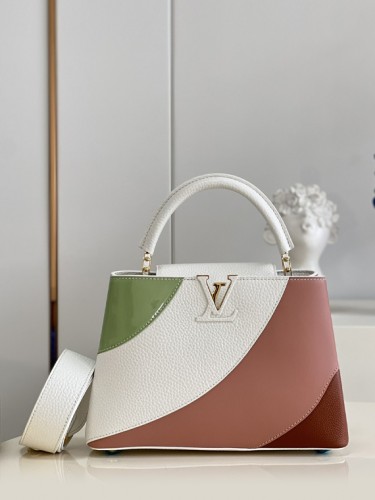 LV-루이비통 카푸신 BB-B52