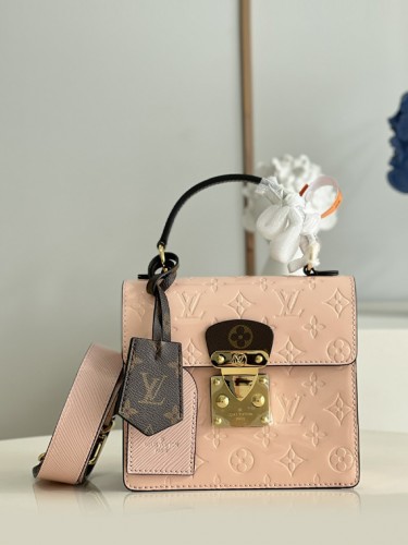 LV-루이비통 스프링 스트리트-B64