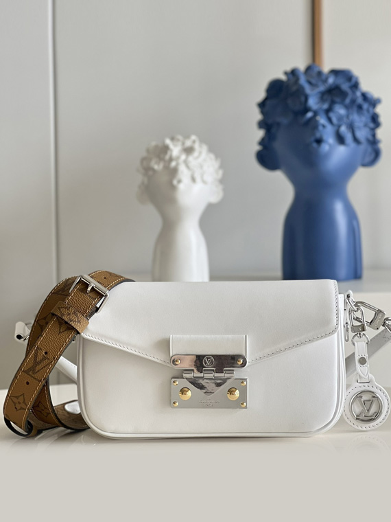 LV-루이비통 스윙 숄더백-B69