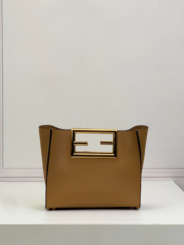 FENDI-펜디 웨이백 스몰-B21