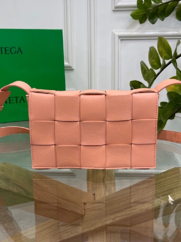 BOTTEGA VENETA-카테트 백-B07