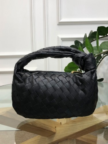 BOTTEGA VENETA-틴 조디 토트백-B32