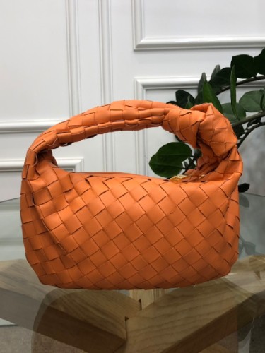 BOTTEGA VENETA-틴 조디 토트백-B39