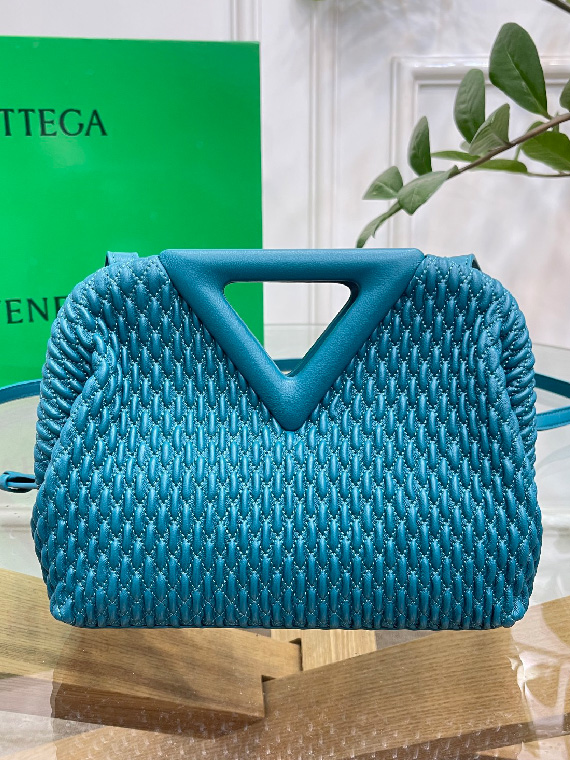 BOTTEGA VENETA-포인트 백-B46