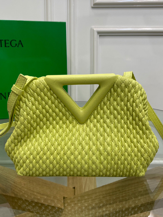 BOTTEGA VENETA-포인트 백-B55