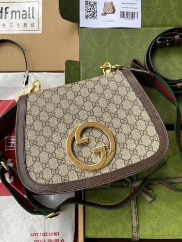 GUCCI-블론디 솔더백 미디엄-B76