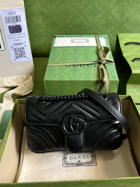 GUCCI-구찌 GG 마몽 마틀라세 숄더백(23cm)-B102