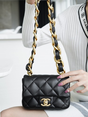 CHANEL-샤넬22s 플랩백 미니-B19