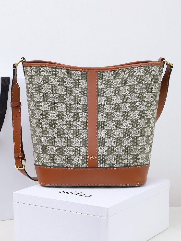 CELINE-셀린느 트리오페 버킷백 미디움-B20