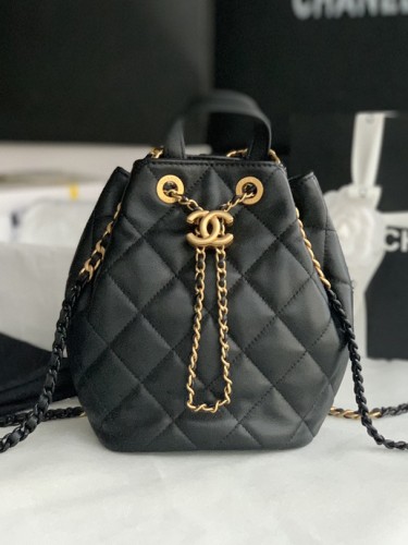 CHANEL-샤넬 탑핸들 체인 버킷백 백팩 미니-B28