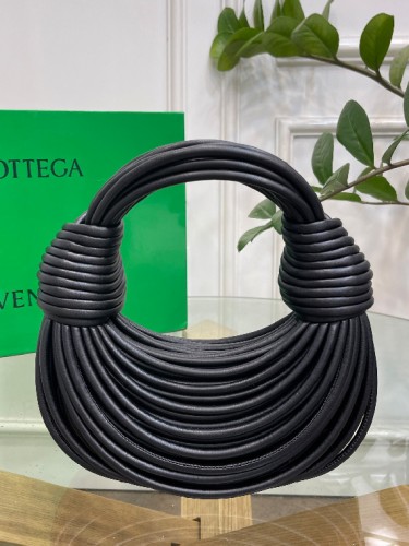 BOTTEGA VENETA-더블 놋-B70